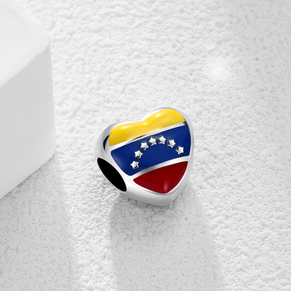 31 Countries Flag Heart Charms - огляд і ціна Jewelry Making Uk